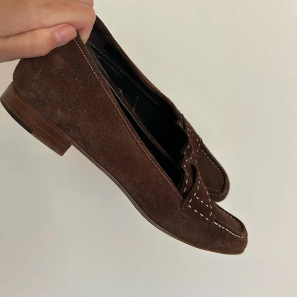 Vintage Prada loafers - Picture 2 of 8